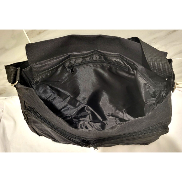 THE WHO Moving On Tour Messenger Bag Pete Townshend Roger Daltrey NEW 13x11" - Picture 5 of 7